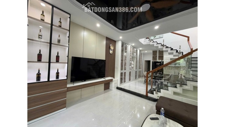 Biệt Thự 2 tầng đường 5m5 Hoà Minh - Gần biển