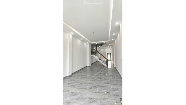 CHỈ VỚI 2TỶ1 SỞ HỮU NGAY CĂN NHÀ 1 TRỆT 1 LẦU, SỔ HỒNG RIÊNG NGAY TRUNG TÂM THỦ DẦU MỘT