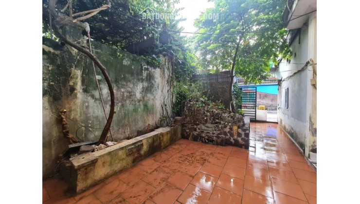 CHÍNH CHỦ CẦN cho thuê nhà riêng tại khu vực đường Trâu Quỳ, Gia Lâm mặt đường kinh doanh.