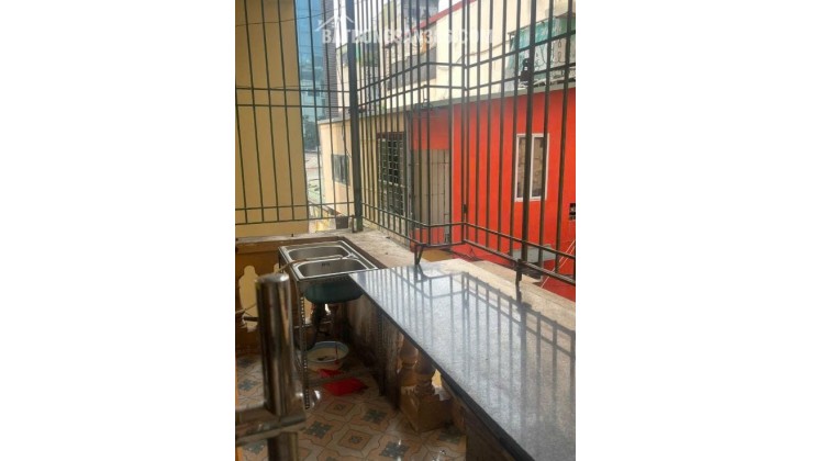 CHÍNH CHỦ CHO THUÊ TẦNG 2 VÀ TẦNG 3 TẠI CẦU GIẤY - HÀ NỘI.