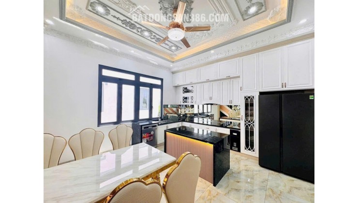 Nhà khu cán bộ ở ngay phà Binh Khánh, 4 tầng kiên cố, thuận tiện đi Cần Giờ