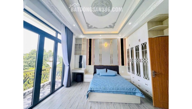 Nhà khu cán bộ ở ngay phà Binh Khánh, 4 tầng kiên cố, thuận tiện đi Cần Giờ