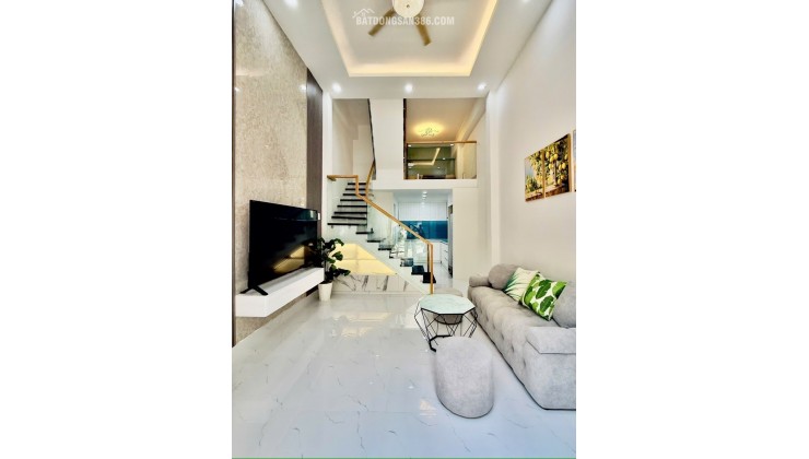 NGUYỄN TRỌNG TUYỂN -  40M RA MẶT TIỀN - HẺM 4M  - 3PN - 32M2 
- 6.88 TỶ