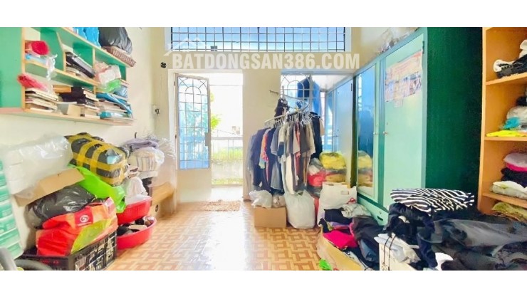 Nhà hẻm xe hơi Lạc Long Quân  35m² (3.8 x 12m)  5.4 tỷ