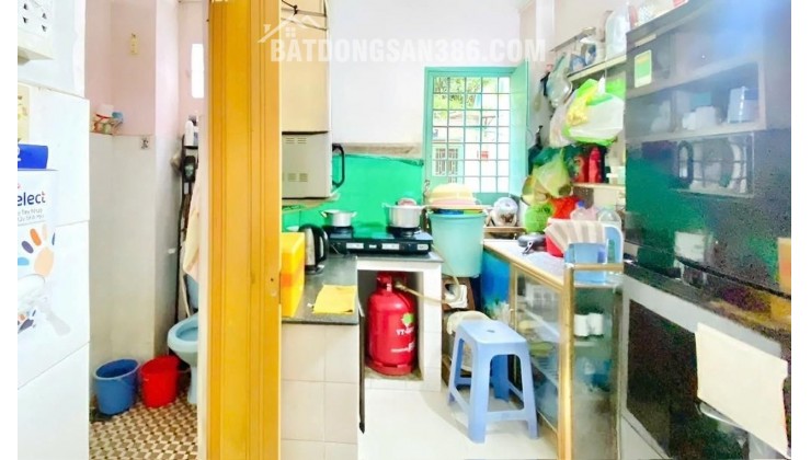Nhà hẻm xe hơi Lạc Long Quân  35m² (3.8 x 12m)  5.4 tỷ