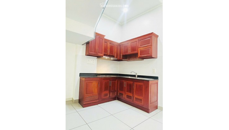 Nhà phố mới, đẹp gần Cầu Vượt Gò Dưa - 52m2 - 3 Tầng – Nhỉnh 4 tỷ - Đường ôtô tránh - Ô tô đỗ cửa