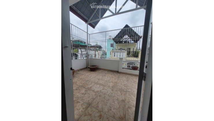 HẺM 3M 1 TRỤC CÁCH MT TRẦN QUANG DIỆU 20M – 36M² – 5PN – – GIÁ 7.99 TỶ