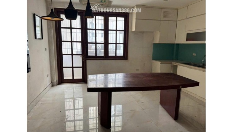 Cho thuê nhà liền kề 5 tầng tại KĐT mới Đại Thanh, xã Tả Thanh Oai, huyện Thanh Trì, Hà Nội.