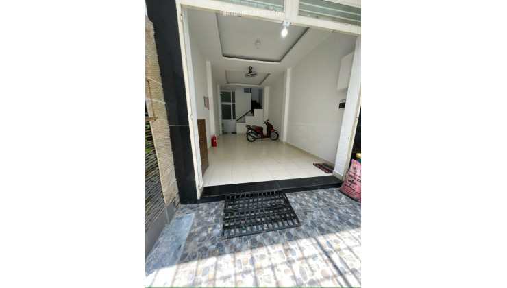 8 PHÒNG KHAI THÁC DÒNG TIỀN 40 TRIỆU/THÁNG – KHU LÊ VĂN SỸ – HỒ BIỂU CHÁNH – 55M² – 9.5 TỶ