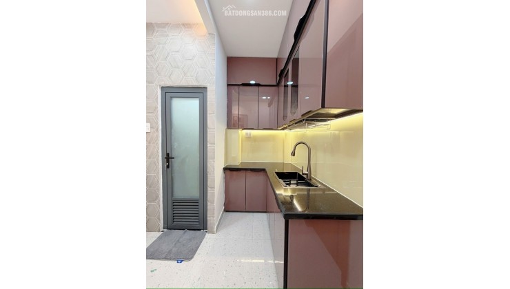 NHÀ MỚI ĐẸP CÔ GIANG - PHAN XÍCH LONG – TẶNG FULL NỘI THẤT – 41M² – GIÁ 6.35 TỶ