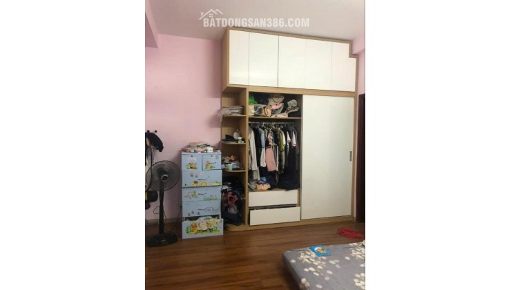 Chính chủ cho thuê căn hộ chung cư CT2 183 Hoàng Văn Thái - Phương Liệt - Hà Nội.