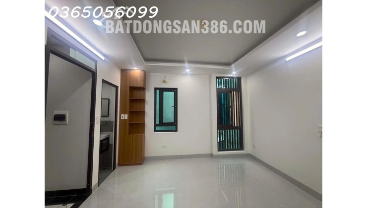  NHÀ MỚI THANG MÁY CHỈ 11,5 TỶ – HIẾM GIỮA LÕI ĐỐNG ĐA! 