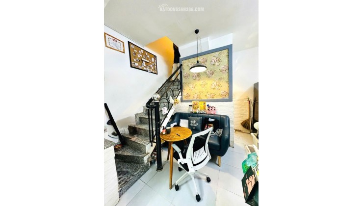 BÁN NHÀ NHỎ TIỀN QUẬN 8 - HỒ THÀNH BIÊN - GIÁ CHỈ 2.4 TỶ