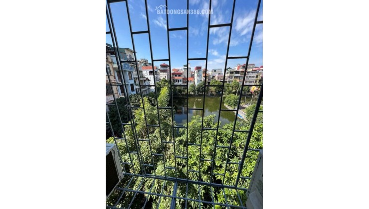 BÁN NHANH nhà View hồ -Ba Đình chỉ NHỈNH 5 đồng xíu