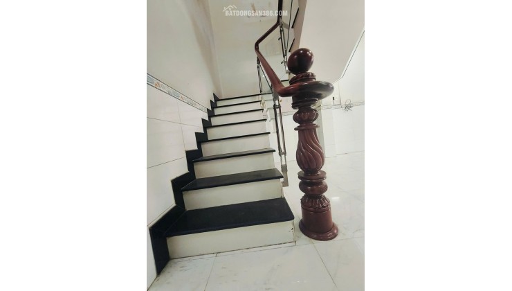 BÁN NHÀ HẺM DƯƠNG BÁ TRẠC, QUẬN 8, 54M², 2 TẦNG, LÔ GÓC SÁT HẺM XE HƠI, GIÁ 5.98 TỶ