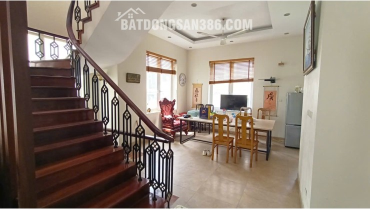 CHO THUÊ CĂN HỘ TẦNG 4 (2PN, 100M2) TẠI KĐT MỚI LIDECO THỊ TRẤN TRẠM TRÔI. 6.8TR/TH. LH:0971928881