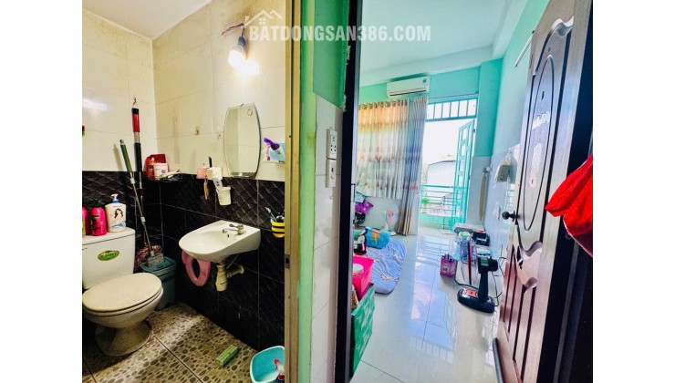 BÁN NHÀ 5 TẦNG - ĐƯỜNG NGUYỄN DUY, Q.8 - DT: 150M - GẦN CẦU NGUYỄN TRI PHƯƠNG - GIÁ 6.3 TỶ