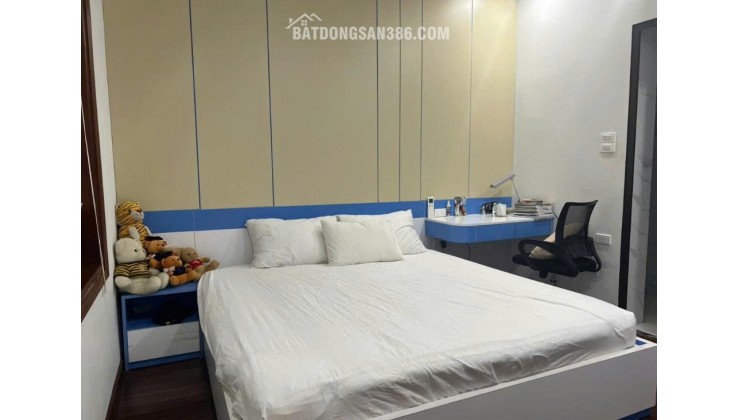 Cho thuê phòng ở tầng 3 tại khu Yên Hòa (đường trung kính đôi) - Cầu Giấy - Hà Nội.