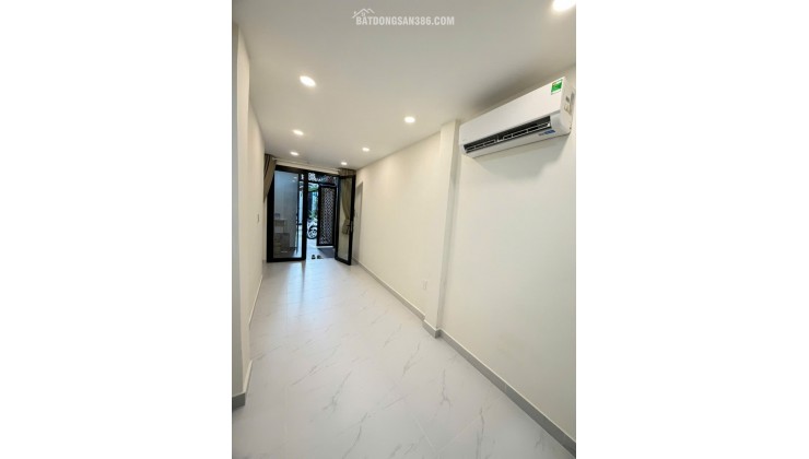 4.9 tỷ  Bán nhà khu VIP Hoàng Diệu, P. Phú Nhuận