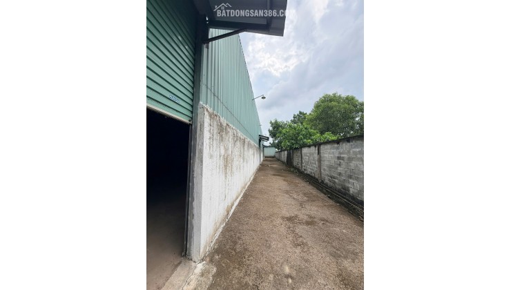 NHÀ XƯỞNG MẶT TIỀN ĐT748 – 1.306M² – THỔ CƯ 600M² – XE CONTAINER RA VÀO THOẢI MÁI