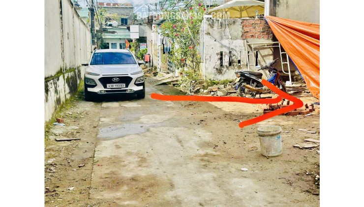Bán đất kiệt Ô TÔ đậu đổ Nguyễn Chánh - GẦN BIỂN