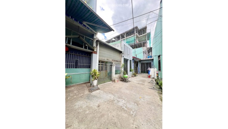 Bán nhà C4 kiệt Ô TÔ K33 Nam Cao - Gần chợ Hòa Khánh