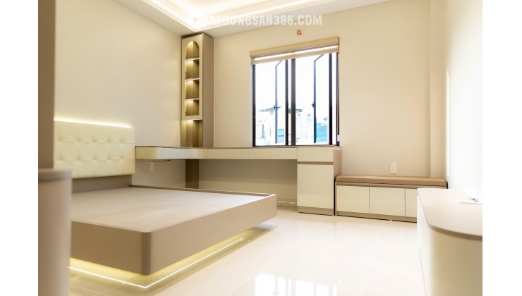 Nhà tuyến 2 Trần Nguyên Hãn vị trí đẹp không gian đẳng cấp