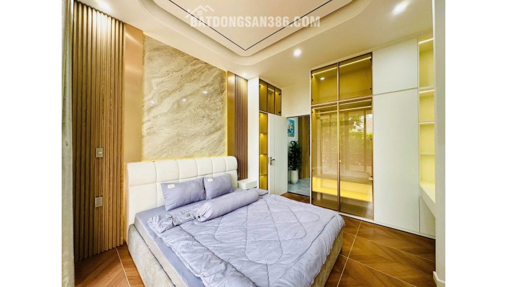 SIÊU PHẨM - Nhà 3 tầng full nội thất đường Phú Xuân 5 - Sát Phùng Hưng
