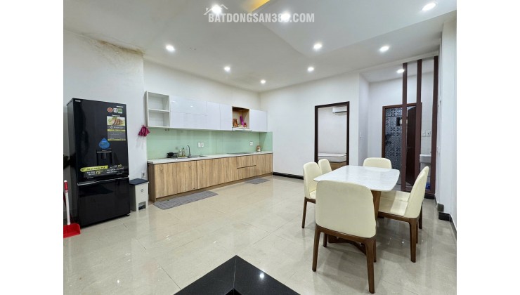 NHÀ ĐẸP 2 TẦNG 2 MÊ MẶT TIÊN ĐƯỜNG NGUYỄN KHANG