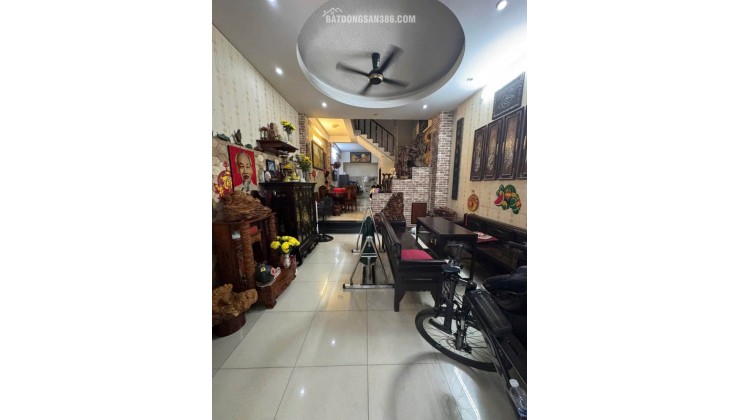  CHỈ 6.45 TỶ – NHÀ 3 TẦNG 86M² GẦN LÊ VĂN VIỆT, Q9