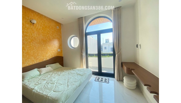 Bán nhà 3 tầng mới hoàn thiện, thiết kế hiện đại K64 Trần Đình Tri