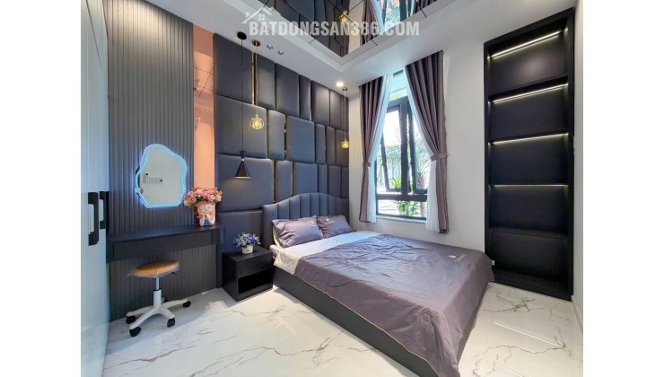 SIÊU PHẨM 3 tầng Ô tô ngủ trong nhà K64 Trần Đình Tri
