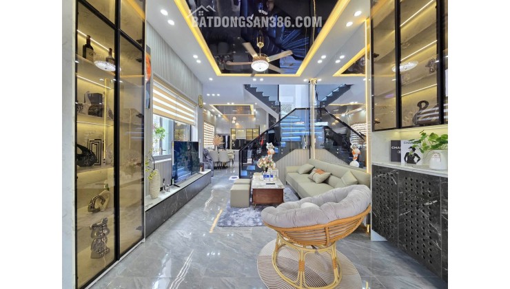 SIÊU PHẨM - VILA 3 TẦNG 2 MẶT TIỀN THOÁNG MÁT – Ô TÔ ĐẬU NGÀY ĐÊM