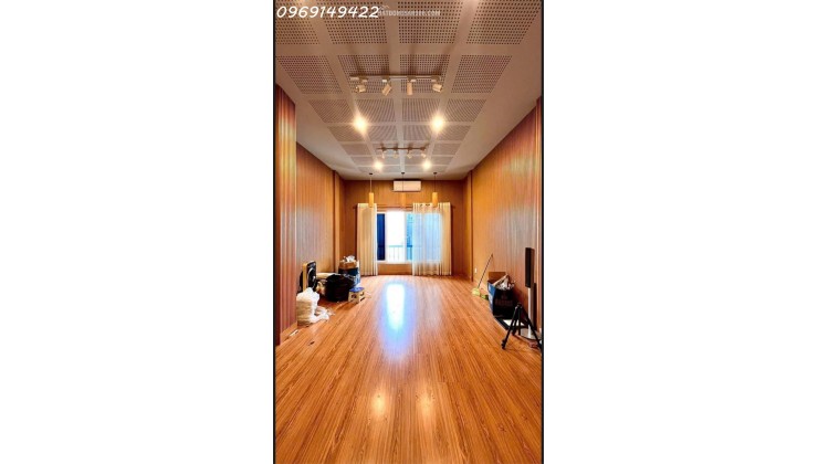 Nhà nguyễn văn lạc, f21,bình thạnh.tiện ích đầy đủ. nhỉnh 8ty