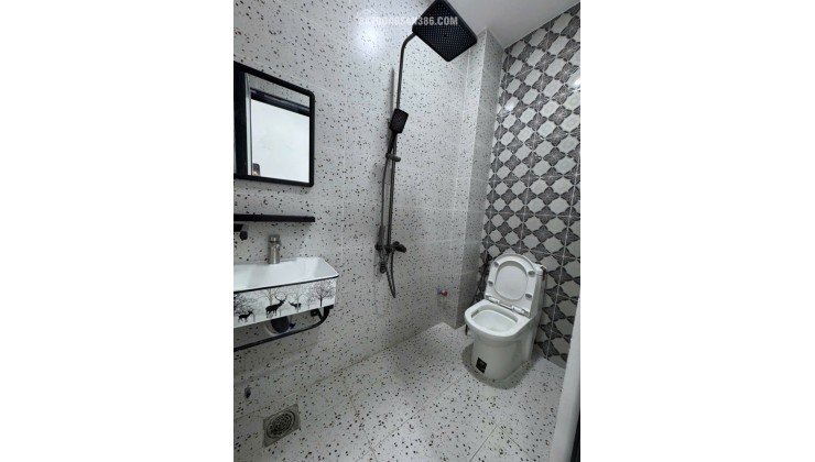  CƠ HỘI HIẾM TẠI THỦ DẦU MỘT – NHÀ MẶT TIỀN HỒ VĂN CỐNG GIÁ CHỈ 2 TỶ, DIỆN TÍCH 4X30M, THIẾT KẾ HIỆN ĐẠI, DỌN VÀO Ở NGAY