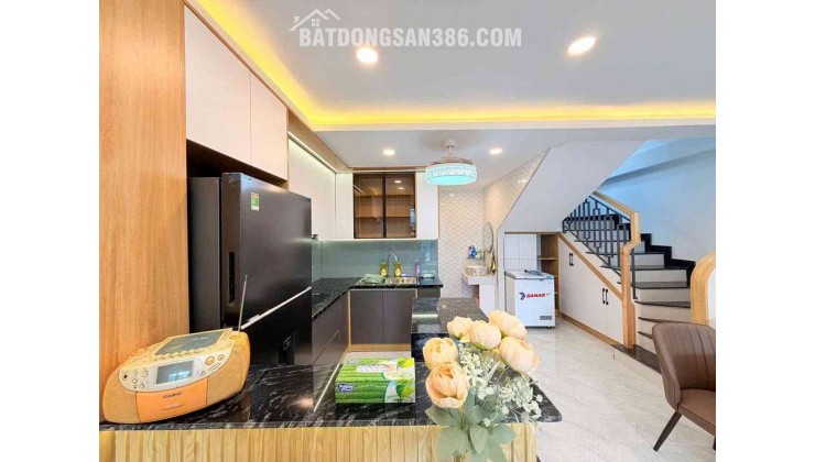  Bông Sao P5 Q8 - Khu Ẩm Thực Sầm Uất - Nở Hậu Tài Lộc - 6,8 x 17m - SHR - Chỉ 6 Tỉ Hơn