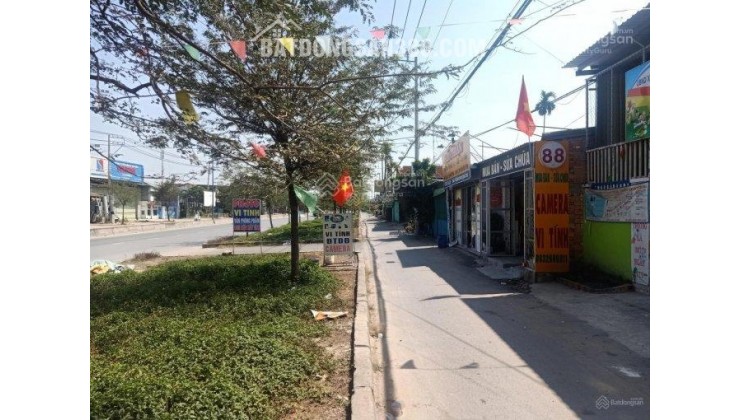 Bán nhà MT Trần Văn Giàu, Xã Lê Minh Xuân, Huyện Bình Chánh, DT 6,45 x50m 100% thổ cư: 11,7 tỷ
