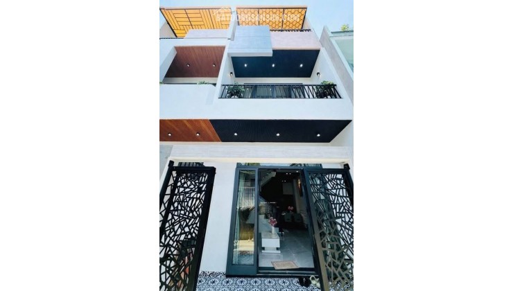 BÁN NHÀ 3 MÊ 3 TẦNG - FULL NỘI THẤT CAO CẤP - GẦN SÂN BAY ĐÀ NẴNG