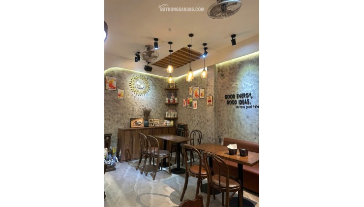 Sang nhượng quán cafe mặt ngõ ô tô tránh Đỗ Quang - Cầu Giấy