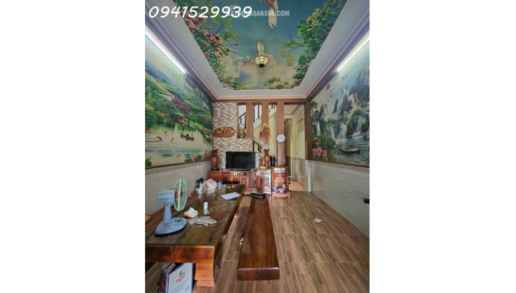 NHÀ NGÔ CHÍ QUỐC -HẺM XE HƠI VÀO NHÀ -4 PHONG NGỦ -GIÁ 5TY900