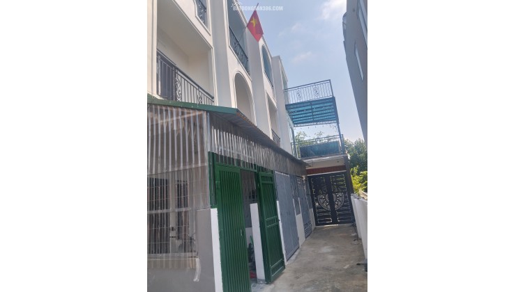 Nhà 3 tầng DT 45mv full nội thất mới % sổ để két chờ giao dịch. Ở phường Mỹ Hào tỉnh Hưng Yên