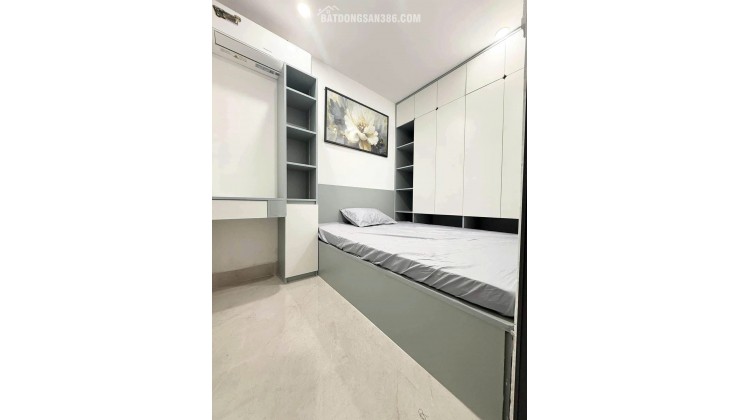 HÀ 2 TẦNG LÔ GÓC KIỆT TRẦN CAO VÂN - 30M RA BIỂN - CHỈ NHỈNH 3 TỶ  2 phòng ngủ, công năng đầy đủ