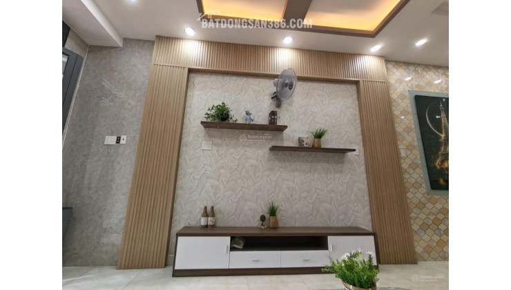 Siêu phẩm 5 tầng MTKD Mễ Cốc - ngay cầu kênh ngang số 2 - 6PN - Nhỉnh 8 tỷ