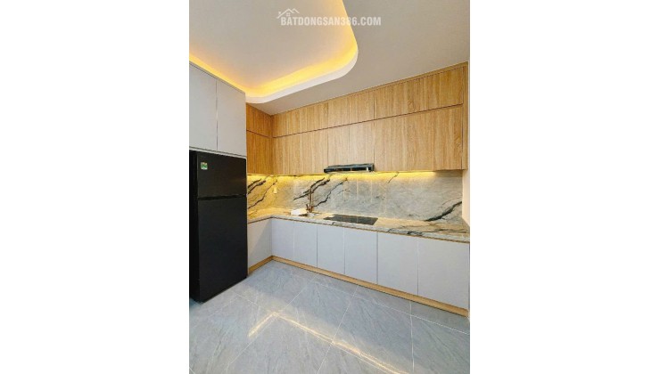 Bán Nhà 65m² Đường Nguyễn Thị Thập, Quận 7 – Sổ Hồng Riêng – Giá 12 Tỷ