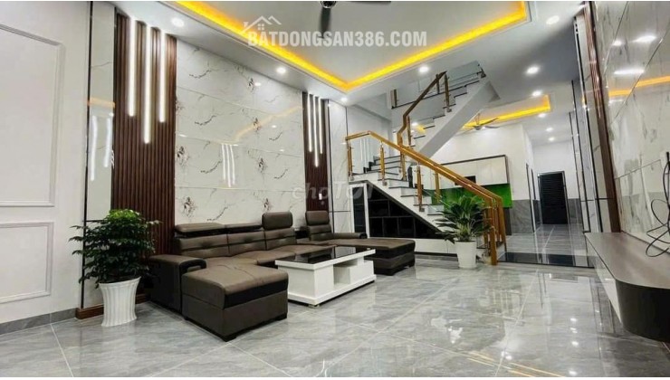 2Tỷ1 Có Ngay Nhà 120m², 3PN, 2WC, Sổ Hồng Riêng ngay trung tâm Thủ Dầu Một