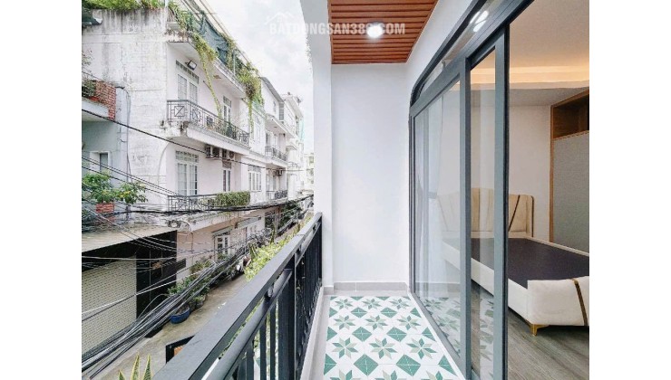 Bán Nhà 65m² Đường Nguyễn Thị Thập, Quận 7 – Giá 12 Tỷ Thương Lượng