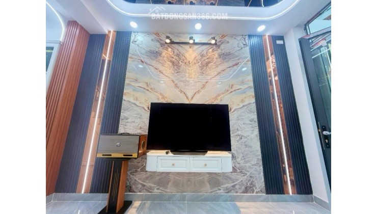 1 CĂN DUY NHẤT,TRUNG TÂM TÂN PHÚ,NGAY TÔ HIỆU,SÁT MẶT TIỀN,3 TẦNG, 32M2,3 PN,GIÁ CHỈ NHỈNH 5 TỶ NHÉ