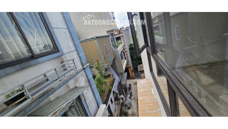 Bán nhà ngõ 163 Đại Mỗ, 70m2 x 5 tầng, 2 mặt ngõ thoáng trước sau, 8 phòng ngủ, miễn TG