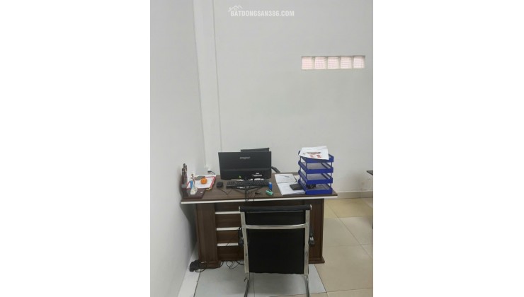 CHO THUÊ MẶT BẰNG KINH DOANH TẦNG 1 - DT120M2 - 15TR/TH Lh:0906960289 - 0878242424.