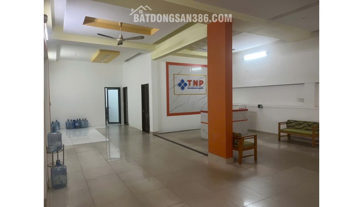 CHO THUÊ MẶT BẰNG KINH DOANH TẦNG 1 - DT120M2 - 15TR/TH Lh:0906960289 - 0878242424.